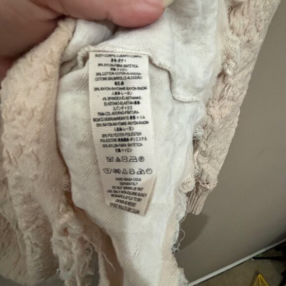 Free People Broken Glass Beige Fringe Trimmed Pullover Tunic Sweater Size XS - Picture 7 of 11